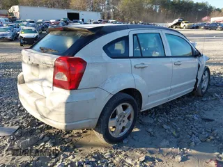 2009 Dodge Caliber SXT z VIN 1B3HB48A19D156654, wystawiony jako IAAI lot #41745710 z przebiegiem 147 632 mil mil oraz . Historia ofert i sprzedaży dostępna na DreamBid. Obrazek 4.