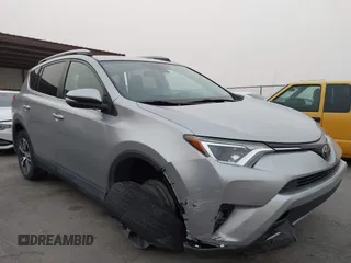 2018 Toyota RAV4 XLE with VIN 2T3WFREV7JW481136, listed as a IAAI auction lot 41545502 with 45,610 mi miles. Bid and sale history available at carsss.com. Image 6.