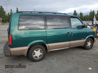 2000 Chevrolet Astro with VIN 1GNDM19W9YB191640, listed as a Copart auction lot 82247164 with 168,605 mi miles and Salvage Title. Bid and sale history available at carsss.com. Image 3.