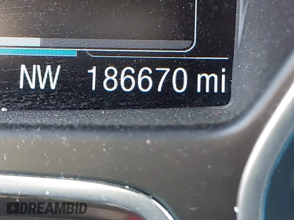 2014 Ford Escape SE with VIN 1FMCU9GX0EUC75145, listed as a IAAI auction lot 42048519 with 186,670 mi miles and . Bid and sale history available at DreamBid. Image 15.