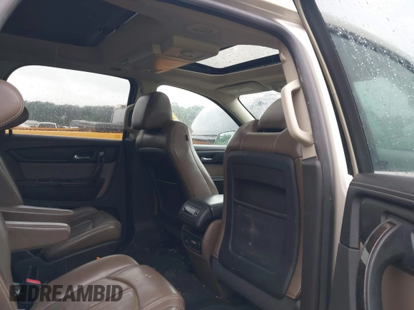 2013 GMC Acadia SLT with VIN 1GKKRRKD4DJ157487, listed as a IAAI auction lot 42096455 with 178,079 mi miles. Bid and sale history available at carsss.com. Image 8.
