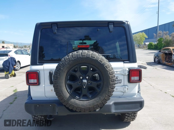 2022 Jeep Wrangler Unlimited Sport S with VIN 1C4HJXDG7NW144634, listed as a IAAI auction lot 41975242 with 29,336 mi miles. Bid and sale history available at carsss.com. Image 16.