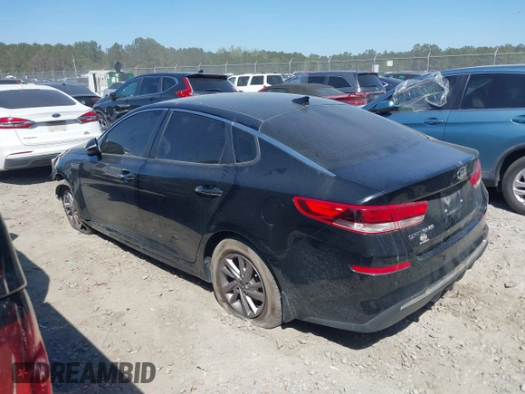 2020 Kia Optima LX z VIN 5XXGT4L32LG421062, wystawiony jako IAAI lot #41879797 z przebiegiem 203 379 mil mil oraz . Historia ofert i sprzedaży dostępna na DreamBid. Obrazek 14.