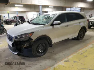 2019 Kia Sorento LX z VIN 5XYPGDA55KG561299, wystawiony jako Copart lot #45209105 z przebiegiem 93 086 mil mil oraz Szkoda całkowita • Salvage title. Historia ofert i sprzedaży dostępna na DreamBid. Obrazek 1.