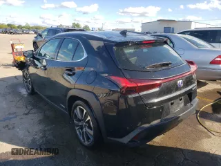 2019 Lexus UX with VIN JTHU9JBH3K2014710, listed as a Copart auction lot 60191962 with 15,230 mi miles. Bid and sale history available at carsss.com. Image 3.