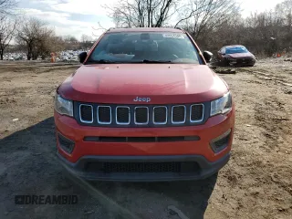 2018 Jeep Compass Sport with VIN 3C4NJCAB7JT102162, listed as a Copart auction lot 44654385 with 40,599 mi miles and Salvage Title. Bid and sale history available at carsss.com. Image 5.