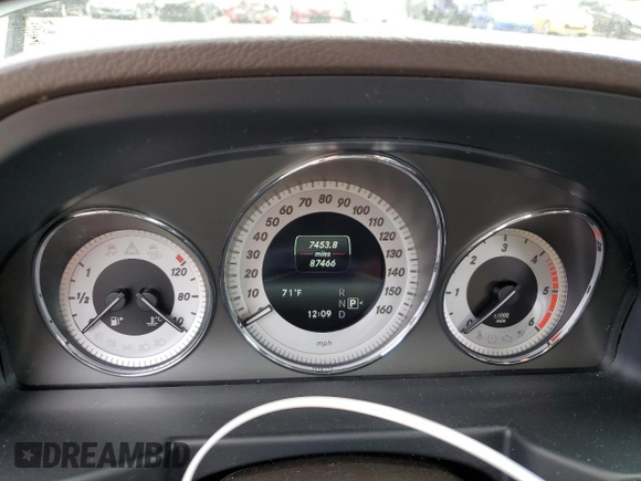 2015 Mercedes-Benz GLK 250 with VIN WDCGG0EB7FG405741, listed as a Copart auction lot 65885353 with 87,466 mi miles and . Bid and sale history available at DreamBid. Image 9.