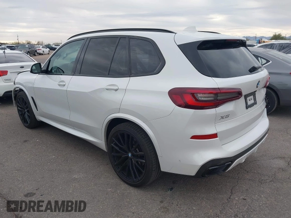 2022 BMW X5 sDrive40i with VIN 5UXCR4C09N9K29185, listed as a IAAI auction lot 41579217 with 35,098 mi miles. Bid and sale history available at carsss.com. Image 3.