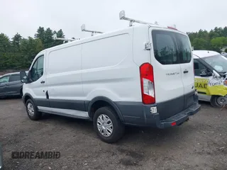 2015 Ford Transit Cargo с VIN 1FTNR1ZM9FKA14516, выставлен на аукционе IAAI как лот 42439179 с пробегом 187 947 миль миль и . История ставок и продаж доступна на DreamBid. Изображение 14.