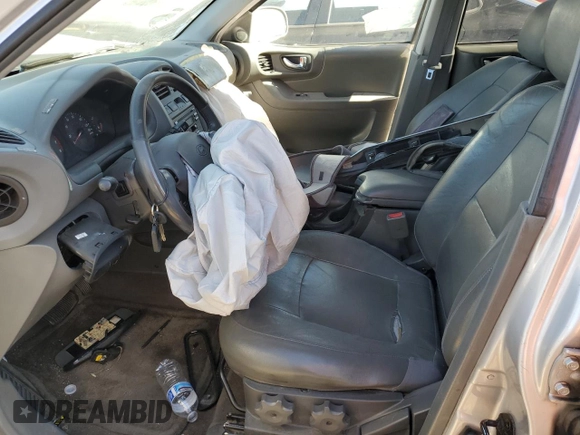 2002 Hyundai Santa Fe GLS with VIN KM8SC13D12U328796, listed as a Copart auction lot 81203544 with Not Provided miles and Salvage Title. Bid and sale history available at carsss.com. Image 7.