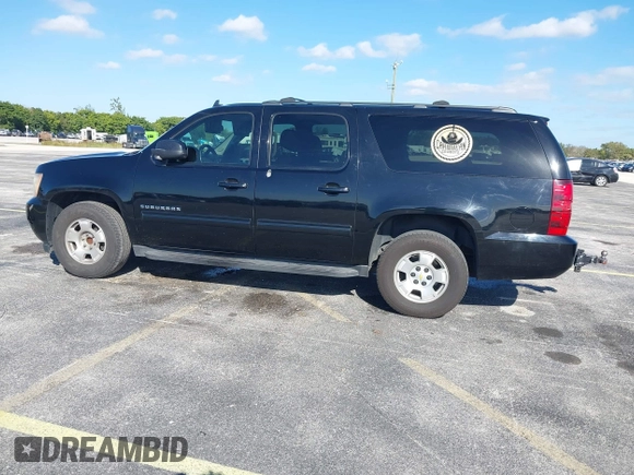 2011 Chevrolet Suburban LS with VIN 1GNSCHE04BR284777, listed as a IAAI auction lot 41291991 with 285,187 mi miles. Bid and sale history available at carsss.com. Image 14.