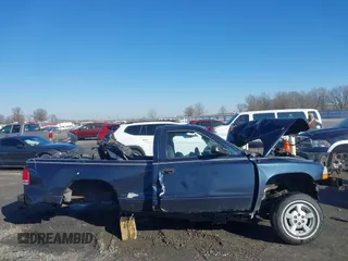 2001 Dodge Dakota z VIN 1B7FL26X51S228910, wystawiony jako IAAI lot #41421045 z przebiegiem Nie podano mil oraz . Historia ofert i sprzedaży dostępna na DreamBid. Obrazek 12.