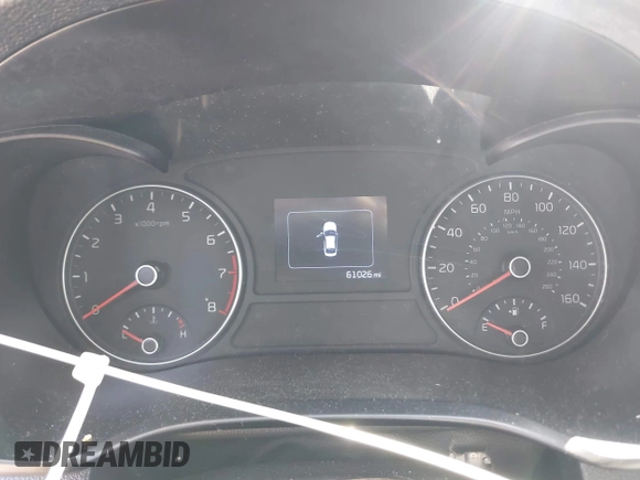 2016 Kia Optima LX with VIN 5XXGT4L32GG105361, listed as a IAAI auction lot 42066431 with 61,026 mi miles. Bid and sale history available at carsss.com. Image 7.