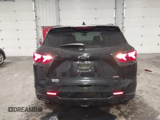 2020 Chevrolet Blazer RS z VIN 3GNKBKRS5LS702645, wystawiony jako IAAI lot #42589833 z przebiegiem 58 994 mil mil oraz . Historia ofert i sprzedaży dostępna na DreamBid. Obrazek 16.
