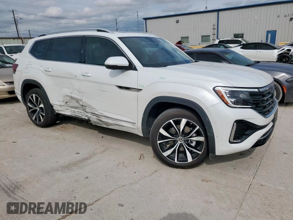 2024 Volkswagen Atlas SEL Premium R-Line z VIN 1V2FR2CA3RC574070, wystawiony jako Copart lot #50787545 z przebiegiem 9 377 mil mil oraz Szkoda całkowita • Salvage title. Historia ofert i sprzedaży dostępna na DreamBid. Obrazek 4.