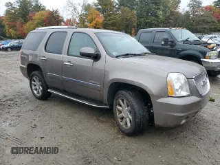 2012 GMC Yukon Denali with VIN 1GKS2EEF1CR157263, listed as a Copart auction lot 76175944 with 185,709 mi miles and Clean Title. Bid and sale history available at carsss.com. Image 4.