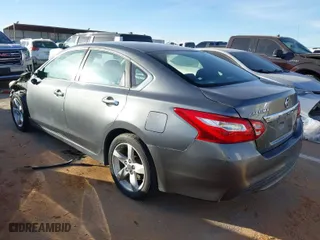 2016 Nissan Altima 2.5 S with VIN 1N4AL3AP7GN360605, listed as a IAAI auction lot 41471661 with 131,421 mi miles. Bid and sale history available at carsss.com. Image 3.