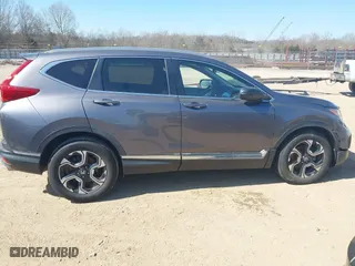 2019 Honda CR-V Touring with VIN 7FARW1H98KE007592, listed as a IAAI auction lot 41711030 with 58,118 mi miles. Bid and sale history available at carsss.com. Image 13.