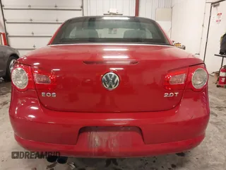2007 Volkswagen Eos 2.0T with VIN WVWFA71F67V015635, listed as a IAAI auction lot 41422428 with 192,926 mi miles and . Bid and sale history available at DreamBid. Image 17.