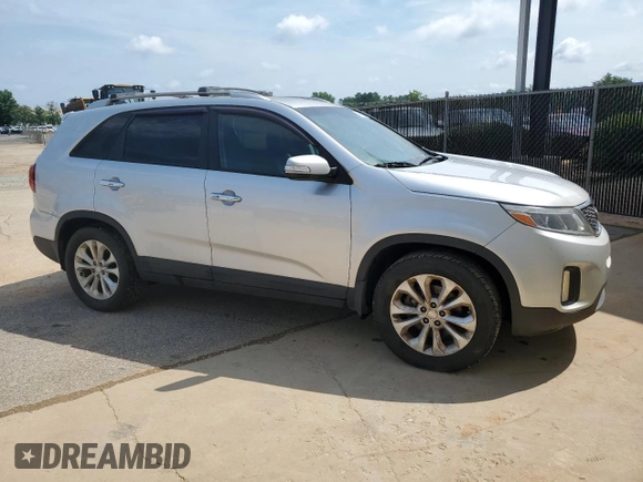 2014 Kia Sorento EX with VIN 5XYKU4A71EG432646, listed as a Copart auction lot 60414425 with 122,238 mi miles and Clean title. Bid and sale history available at DreamBid. Image 4.