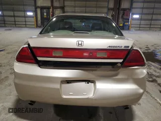 2001 Honda Accord EX z VIN 1HGCG22561A004046, wystawiony jako Copart lot #52326475 z przebiegiem 255 244 mil mil oraz Szkoda całkowita • Salvage title. Historia ofert i sprzedaży dostępna na DreamBid. Obrazek 6.