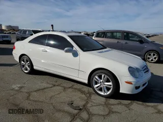 2008 Mercedes-Benz CLK-Class 3.5L with VIN WDBTJ56H68F234851, listed as a Copart auction lot 75906144 with 299,729 mi miles and Clean Title. Bid and sale history available at carsss.com. Image 4.