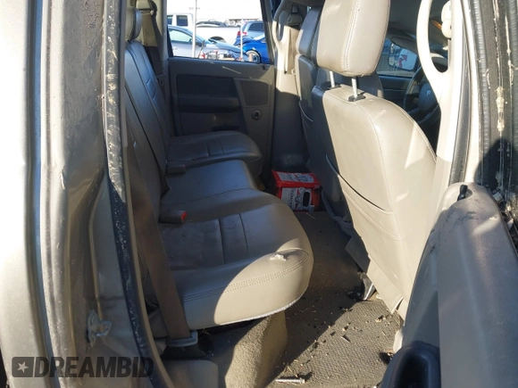 2007 Dodge 2500 SLT with VIN 3D7KR28A47G839233, listed as a IAAI auction lot 41246993 with 246,301 mi miles. Bid and sale history available at carsss.com. Image 8.