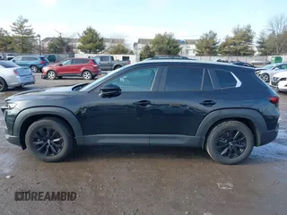 2024 Mazda CX-50 2.5 S Premium Package with VIN 7MMVABDM7RN186602, listed as a IAAI auction lot 41579987 with 10,692 mi miles. Bid and sale history available at carsss.com. Image 13.