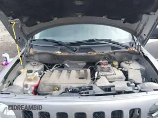 2016 Jeep Patriot Latitude с VIN 1C4NJPFB0GD543677, выставлен на аукционе IAAI как лот 41558393 с пробегом 101 932 миль миль и . История ставок и продаж доступна на DreamBid. Изображение 10.