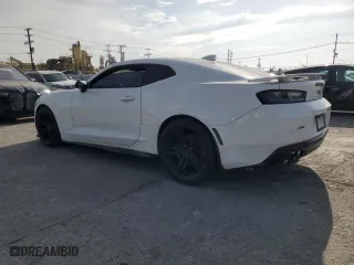 2018 Chevrolet Camaro 2SS with VIN 1G1FH1R73J0178956, listed as a Copart auction lot 41835695 with 42,956 mi miles and Salvage Title. Bid and sale history available at carsss.com. Image 2.