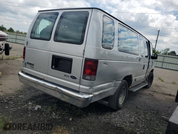 2009 Ford Econoline Passenger XL with VIN 1FBSS31L29DA36439, listed as a Copart auction lot 44384085 with 203,939 mi miles and Salvage title. Bid and sale history available at DreamBid. Image 3.