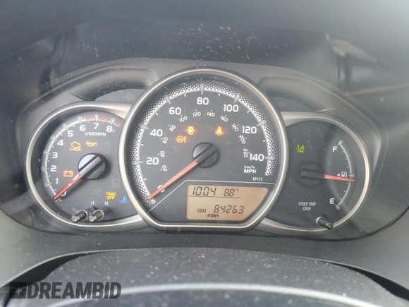 2017 Toyota Yaris L z VIN VNKKTUD31HA078456, wystawiony jako Copart lot #57852035 z przebiegiem 84 263 mil mil oraz Szkoda całkowita • Salvage title. Historia ofert i sprzedaży dostępna na DreamBid. Obrazek 9.
