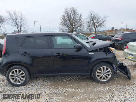 2019 Kia Soul + with VIN KNDJP3A5XK7668524, listed as a IAAI auction lot 41949246 with 79,186 mi miles and . Bid and sale history available at DreamBid. Image 14.