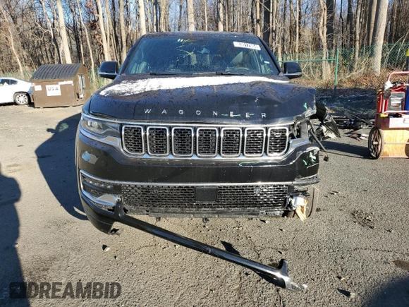 2023 Jeep Wagoneer Series II with VIN 1C4SJRBP8PS562800, listed as a Copart auction lot 83017904 with 35,176 mi miles and Clean title. Bid and sale history available at DreamBid. Image 5.