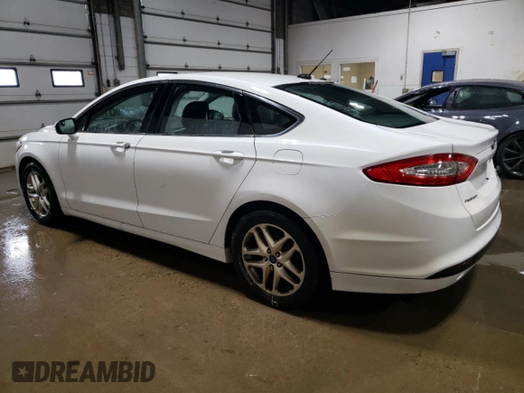 2013 Ford Fusion SE with VIN 3FA6P0HR2DR175385, listed as a Copart auction lot 60716435 with 124,837 mi miles and Clean title. Bid and sale history available at DreamBid. Image 2.