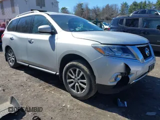 2015 Nissan Pathfinder Platinum with VIN 5N1AR2MM8FC610332, listed as a IAAI auction lot 41928998 with 128,817 mi miles and . Bid and sale history available at DreamBid. Image 1.