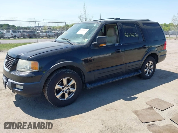 2003 Ford Expedition Eddie Bauer with VIN 1FMFU18L83LB66977, listed as a IAAI auction lot 42104571 with 218,679 mi miles and . Bid and sale history available at DreamBid. Image 17.