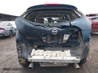 2005 Nissan Murano SL with VIN JN8AZ08T75W329683, listed as a IAAI auction lot 41452790 with 199,584 mi miles. Bid and sale history available at carsss.com. Image 6.