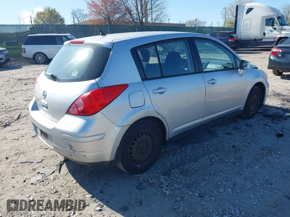 2009 Nissan Versa 1.8 SL with VIN 3N1BC13E09L393563, listed as a IAAI auction lot 41977998 with 163,072 mi miles. Bid and sale history available at carsss.com. Image 4.