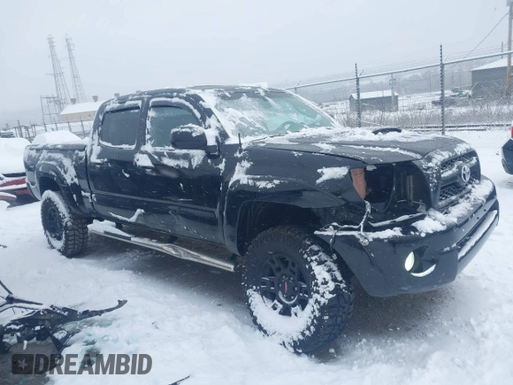 2011 Toyota Tacoma with VIN 3TMMU4FN8BM025440, listed as a IAAI auction lot 41246630 with 137,341 mi miles and . Bid and sale history available at DreamBid. Image 1.