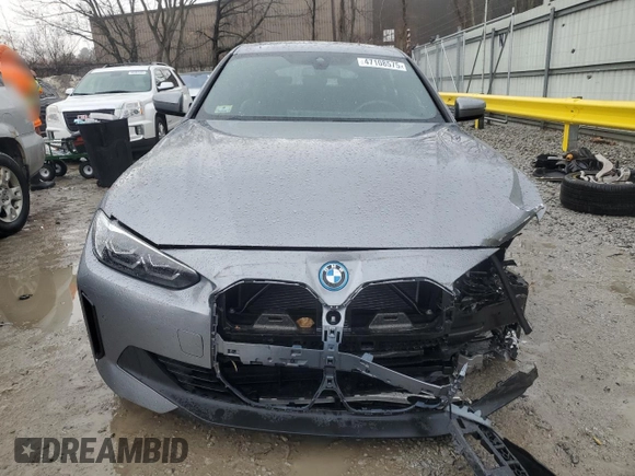 2023 BMW i4 eDrive35 z VIN WBY43AW05PFP52093, wystawiony jako Copart lot #47108575 z przebiegiem 20 437 mil mil oraz Szkoda całkowita • Salvage title. Historia ofert i sprzedaży dostępna na DreamBid. Obrazek 5.