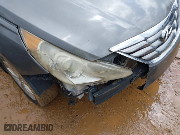2013 Hyundai Sonata GLS with VIN 5NPEB4AC8DH748505, listed as a IAAI auction lot 42016058 with 215,227 mi miles and . Bid and sale history available at carsss.com. Image 12.