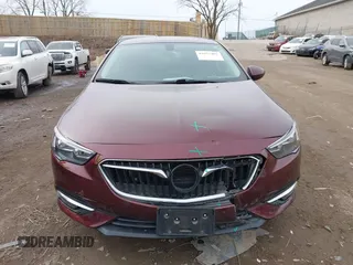 2018 Buick Regal Essence с VIN W04GP6SX2J1137227, выставлен на аукционе IAAI как лот 41657402 с пробегом 68 371 миль миль и . История ставок и продаж доступна на DreamBid. Изображение 12.
