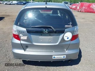 2009 Honda Fit with VIN JHMGE882X9S000639, listed as a IAAI auction lot 42308524 with 211,128 mi miles and . Bid and sale history available at DreamBid. Image 16.