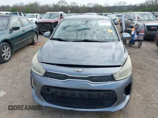 2019 Kia Rio S with VIN 3KPA24AB5KE202137, listed as a IAAI auction lot 41888465 with 80,819 mi miles. Bid and sale history available at carsss.com. Image 12.