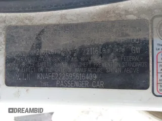 2009 Kia Spectra EX z VIN KNAFE222595616439, wystawiony jako IAAI lot #42117197 z przebiegiem 79 882 mil mil oraz . Historia ofert i sprzedaży dostępna na DreamBid. Obrazek 9.