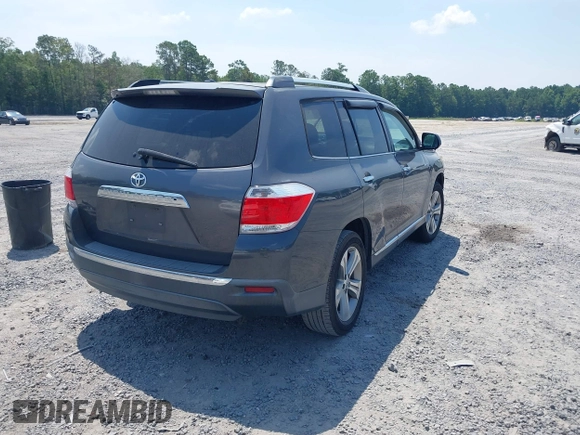 2011 Toyota Highlander Limited with VIN 5TDYK3EH3BS027884, listed as a IAAI auction lot 42527160 with 310,068 mi miles and . Bid and sale history available at DreamBid. Image 4.