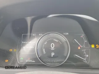 2019 Lexus UX 250h с VIN JTHU9JBH7K2008201, выставлен на аукционе Copart как лот 52631115 с пробегом 37 395 миль миль и Списание • Salvage title. История ставок и продаж доступна на DreamBid. Изображение 9.