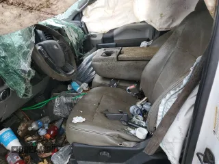 2019 Ford F-350 XL with VIN 1FT7W3BT5KED68105, listed as a Copart auction lot 84915334 with Not Provided miles and Salvage Title. Bid and sale history available at DreamBid. Image 7.