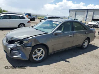 2005 Toyota Camry STD with VIN 4T1BE32K15U586813, listed as a Copart auction lot 60855775 with 161,835 mi miles and Salvage title. Bid and sale history available at DreamBid. Image 1.